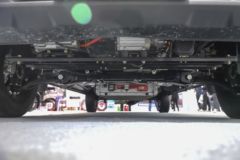 东风股份 御风V9E 4.5T 3座 5.94米纯电动厢式运输车77.28kWh