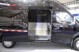 御风V9E&nbsp;电动封闭厢货货厢图片