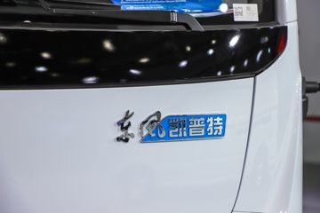 ����ɷ� EV360 4.5T 4.2�׵��Ŵ��綯��ʽ�Ῠ81.14kWhͼƬ