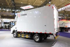 东风股份 EV360 4.5T 4.2米单排纯电动厢式轻卡81.14kWh