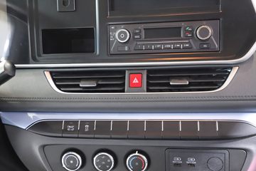 ����ɷ� EV360 4.5T 4.2�׵��Ŵ��綯��ʽ�Ῠ81.14kWhͼƬ