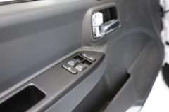 东风股份 EV360 4.5T 4.2米单排纯电动厢式轻卡81.14kWh