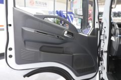 东风股份 EV360 4.5T 4.2米单排纯电动厢式轻卡81.14kWh