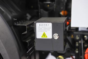 ����ɷ� EV360 4.5T 4.2�׵��Ŵ��綯��ʽ�Ῠ81.14kWhͼƬ