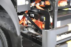 东风股份 EV360 4.5T 4.2米单排纯电动厢式轻卡81.14kWh