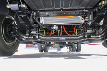 ����ɷ� EV360 4.5T 4.2�׵��Ŵ��綯��ʽ�Ῠ81.14kWhͼƬ