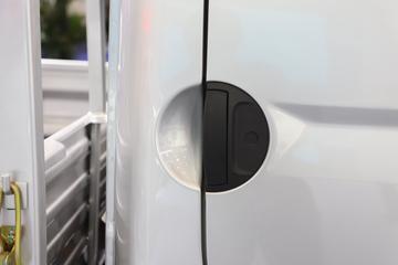 ɷ EV180 ׼ 3.5T 3.99׵Ŵ綯΢50.176kWhͼƬ