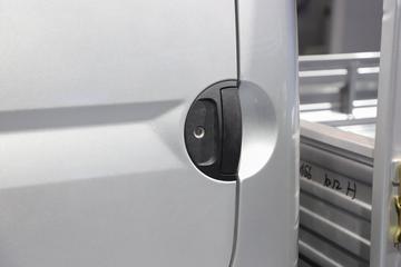 ɷ EV180 ׼ 3.5T 3.99׵Ŵ綯΢50.176kWhͼƬ