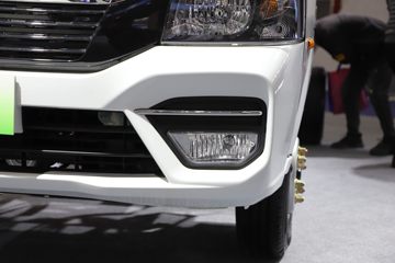 ����ɷ� EV200 ����� 4.5T 3.965�׵��Ŵ��綯��ʽ�Ῠ59.409kWhͼƬ