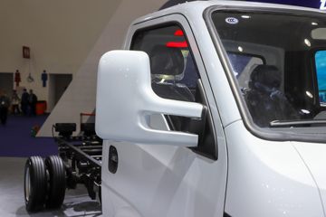 ����ɷ� EV200 ����� 4.5T 3.965�׵��Ŵ��綯��ʽ�Ῠ59.409kWhͼƬ