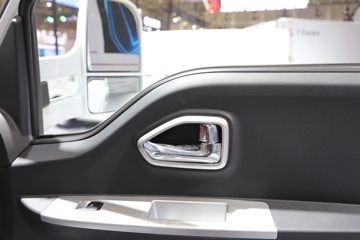 ����ɷ� EV200 ����� 4.5T 3.965�׵��Ŵ��綯��ʽ�Ῠ59.409kWhͼƬ