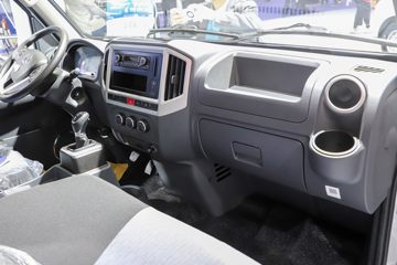 ����ɷ� EV200 ����� 4.5T 3.965�׵��Ŵ��綯��ʽ�Ῠ59.409kWhͼƬ