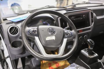 ����ɷ� EV200 ����� 4.5T 3.965�׵��Ŵ��綯��ʽ�Ῠ59.409kWhͼƬ