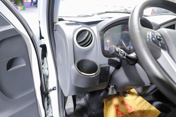 ����ɷ� EV200 ����� 4.5T 3.965�׵��Ŵ��綯��ʽ�Ῠ59.409kWhͼƬ