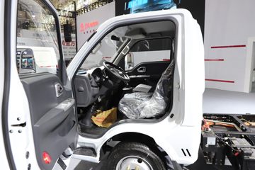 ����ɷ� EV200 ����� 4.5T 3.965�׵��Ŵ��綯��ʽ�Ῠ59.409kWhͼƬ