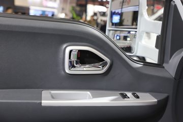 ����ɷ� EV200 ����� 4.5T 3.965�׵��Ŵ��綯��ʽ�Ῠ59.409kWhͼƬ