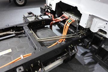 ����ɷ� EV200 ����� 4.5T 3.965�׵��Ŵ��綯��ʽ�Ῠ59.409kWhͼƬ