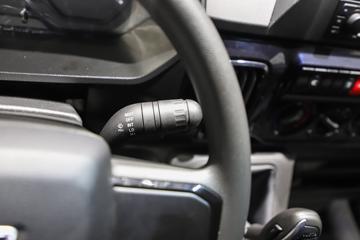 �Ͼ���ά�� �µ��� 4.3T 5.995�״��綯�����ʽ����61.56kWhͼƬ