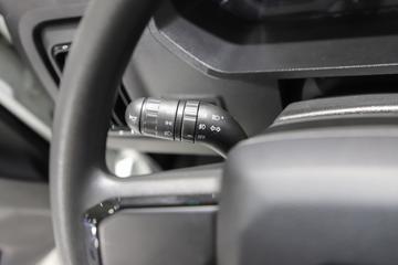 �Ͼ���ά�� �µ��� 4.3T 5.995�״��綯�����ʽ����61.56kWhͼƬ
