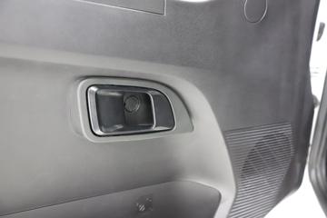 Turbo Daily&nbsp;电动封闭厢货驾驶室图片