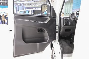 Turbo Daily&nbsp;电动封闭厢货驾驶室图片