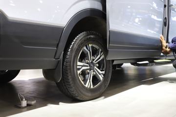  Eȫ˳  3.5T 9 5.498״綯ͼƬ