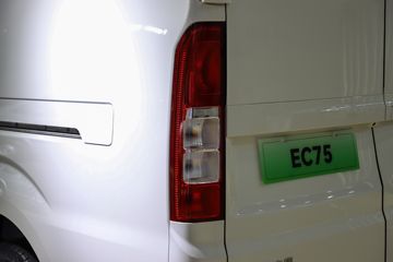 EC75 ׼泬Խ͢ 2 綯ջ дº41.85kWhͼƬ