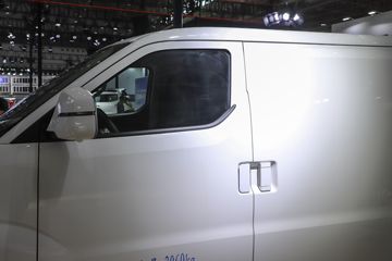 EC75 ׼泬Խ͢ 2 綯ջ дº41.85kWhͼƬ