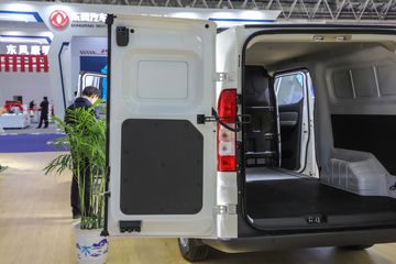EC75 ׼泬Խ͢ 2 綯ջ дº41.85kWhͼƬ