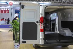 瑞驰EC75 标准版超越型Ⅰ 2座 纯电动封闭货车 中创新航41.85kWh