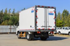 江铃 顺达小卡 122马力 4X2 3.68米冷藏车(国六)(JX5041XLCTC26)