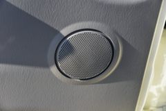 江铃 顺达小卡 122马力 4X2 3.68米冷藏车(国六)(JX5041XLCTC26)