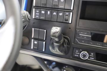 һ����� J6P�ؿ� 6X4 ����ʽ���綯ǣ����281.91kWhͼƬ