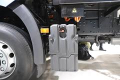 一汽解放 J6P重卡 6X4 换电式纯电动牵引车(CA4250P66T1BEV)281.91kWh