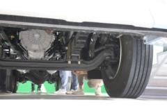 一汽解放 J6P重卡 6X4 换电式纯电动牵引车(CA4250P66T1BEV)281.91kWh
