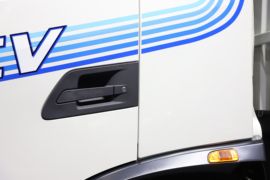 东风天锦KR 电动载货车外观图片