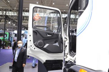 �������ó� ���KR 18T 4X2 6.8���Ű봿�綯��դʽ�ػ���332kWhͼƬ