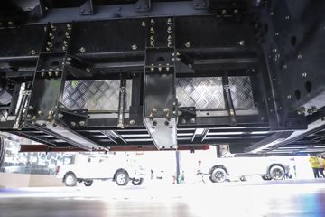 �������ó� ���KR 18T 4X2 6.8���Ű봿�綯��դʽ�ػ���332kWhͼƬ