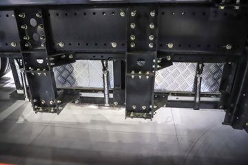 �������ó� ���KR 18T 4X2 6.8���Ű봿�綯��դʽ�ػ���332kWhͼƬ