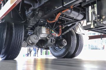 �������ó� ���KR 18T 4X2 6.8���Ű봿�綯��դʽ�ػ���332kWhͼƬ