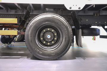 �������ó� ���KR 18T 4X2 6.8���Ű봿�綯��դʽ�ػ���332kWhͼƬ