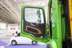 陕汽康明斯 龙骐H 460马力 8X4 6.5米自卸车(SX3319VC336)