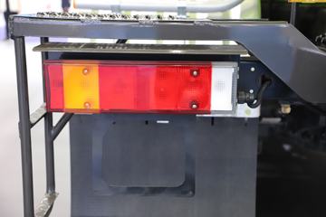 �������ó� ����KC 8X4 ���綯���������賵350kWhͼƬ