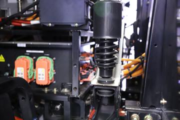 �������ó� ����KC 8X4 ���綯���������賵350kWhͼƬ