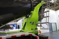东风商用车 天龙KC 8X4 纯电动混凝土搅拌车350kWh
