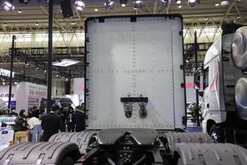 �������ó� ����KL 6X4 ȼ�ϵ��ǣ����260kWhͼƬ