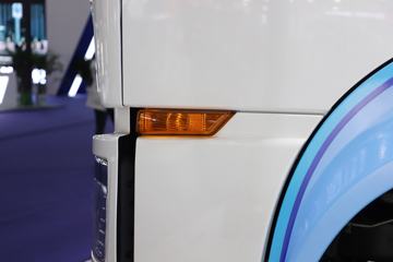 �������ó� ����KL 6X4 ȼ�ϵ��ǣ����260kWhͼƬ