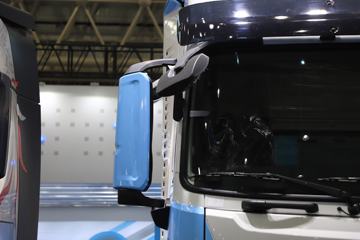 �������ó� ����KL 6X4 ȼ�ϵ��ǣ����260kWhͼƬ