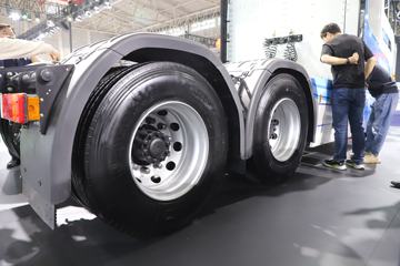 �������ó� ����KL 6X4 ȼ�ϵ��ǣ����260kWhͼƬ