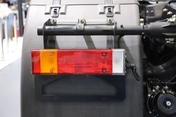 �������ó� ����KL 6X4 ȼ�ϵ��ǣ����260kWhͼƬ